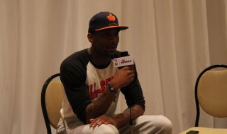 詹姆斯-怀特 詹姆斯-怀特